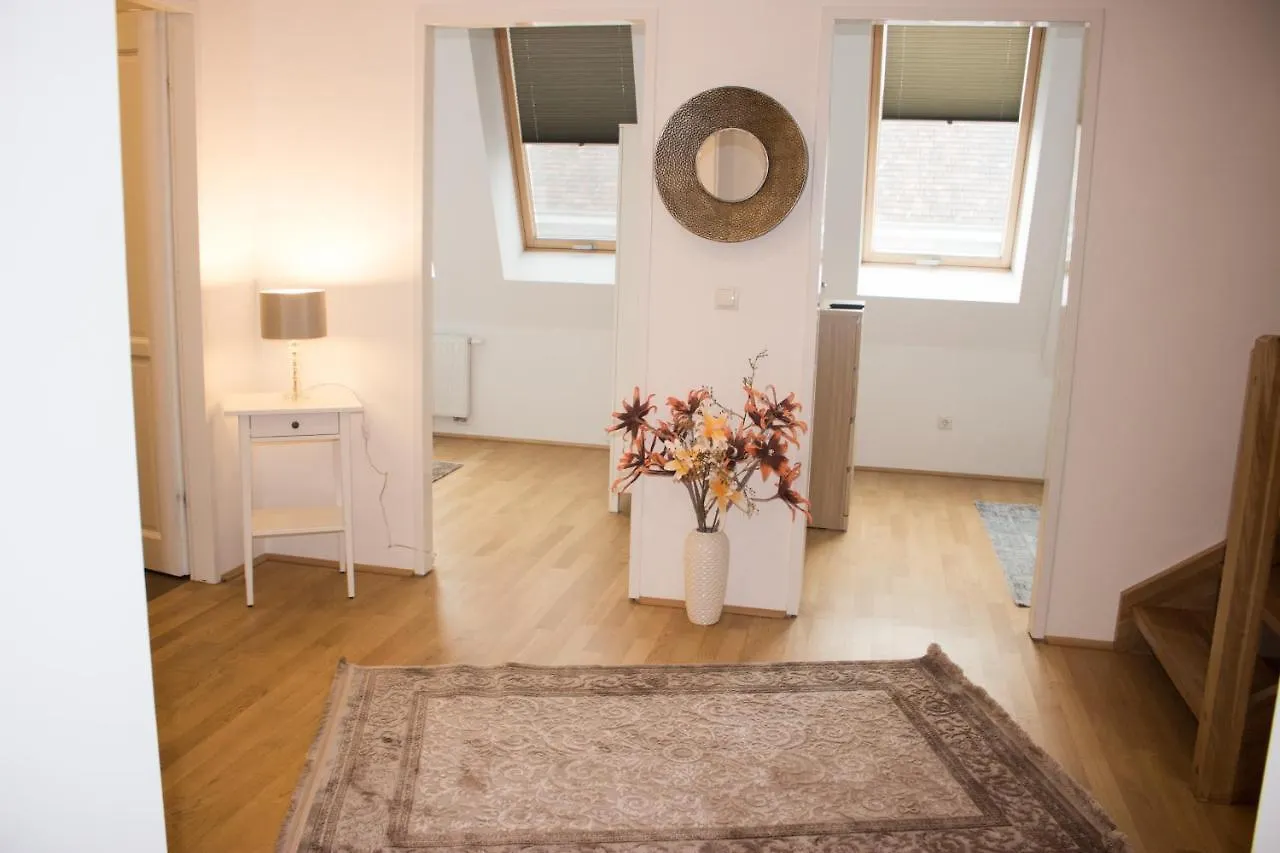 Der Terrassen-Rueckzugsort L Dg3'12 Wien